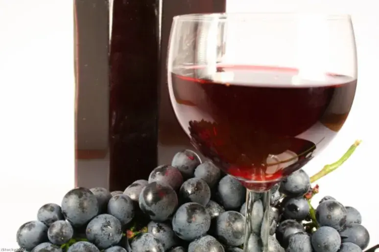Element found in red wine 'protects against various diseases'