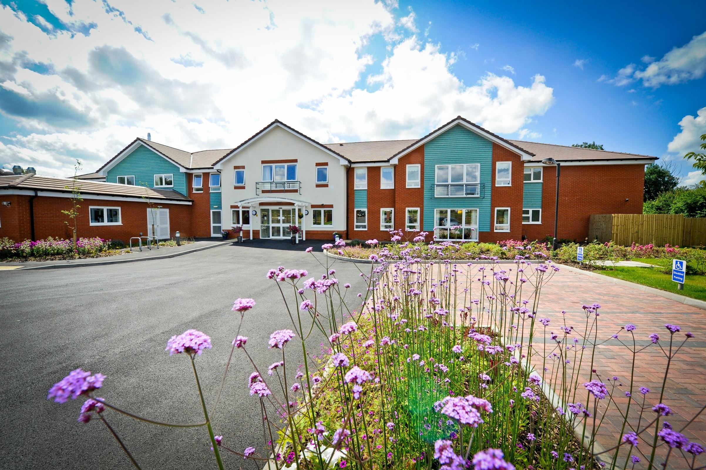 hagley-place-care-home-in-ludlow-barchester-healthcare