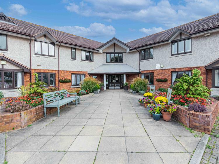 Paternoster Care Home in Waltham Abbey