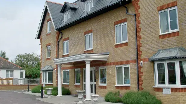 Falcon Place