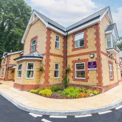 Exterior of Hyacinth House in Wimborne