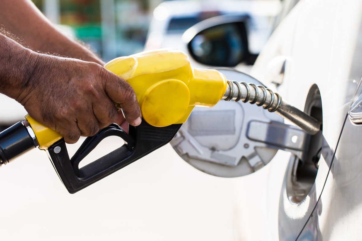 Confusing the smells of petrol and bubblegum could be an early sign of dementia Confusing the smells of petrol and bubblegum could be an early sign of dementia