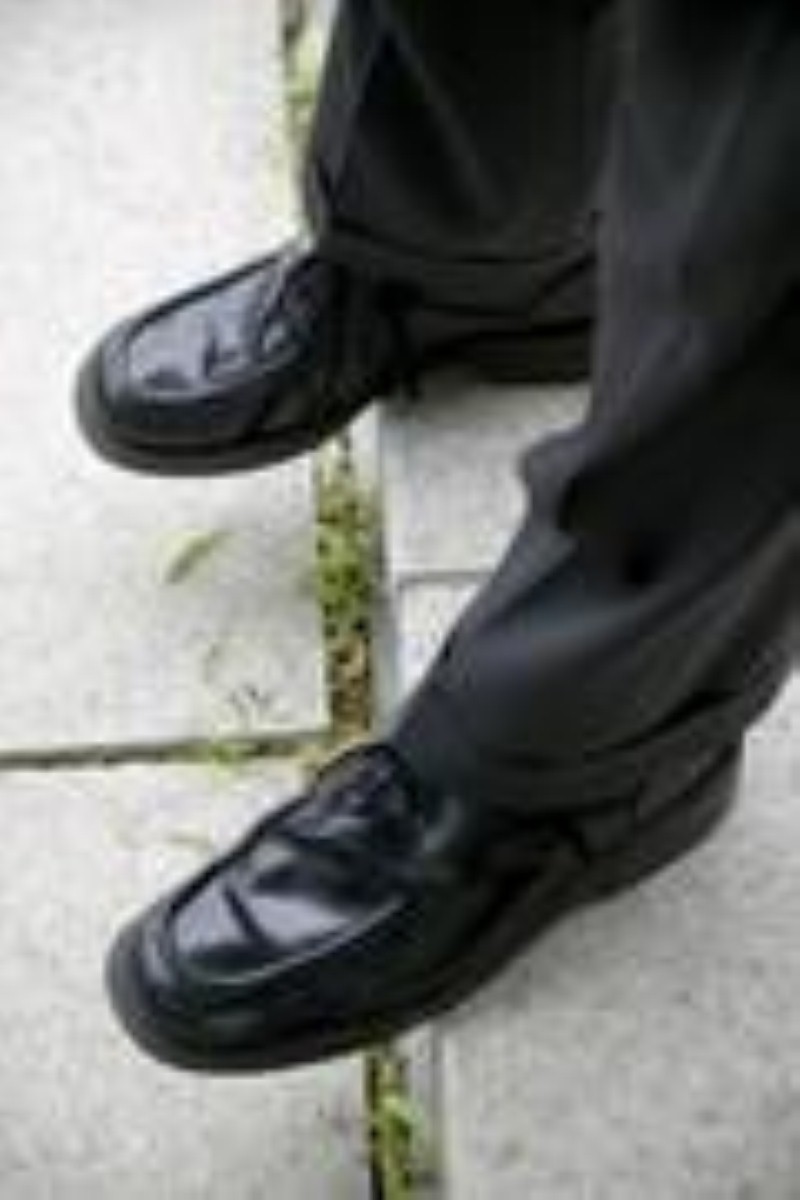 Unsuitable footwear 'exacerbates gout' Barchester Healthcare