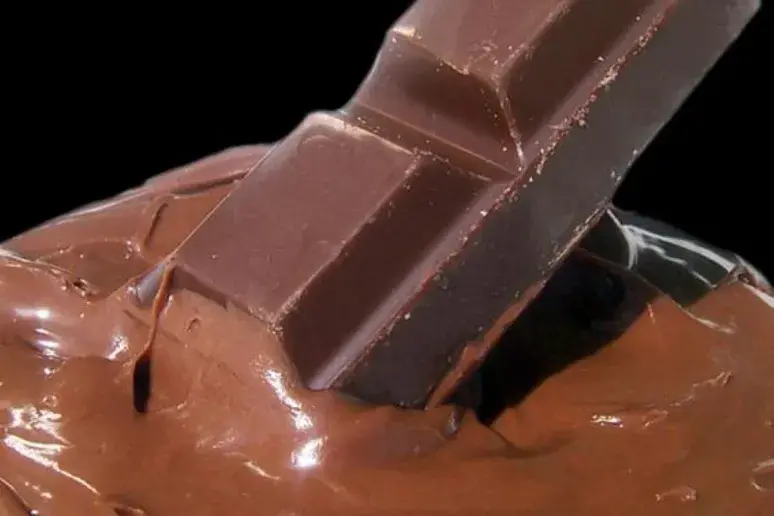 Can dark chocolate ease MS symptoms?