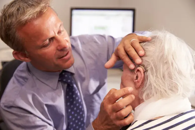 Hearing aid use linked to better brain function