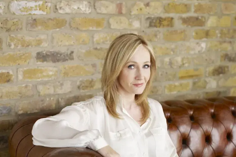 JK Rowling discusses mother's battle with MS 