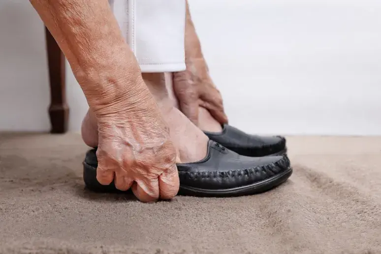 GPS trackers in slippers to be issued to dementia patients