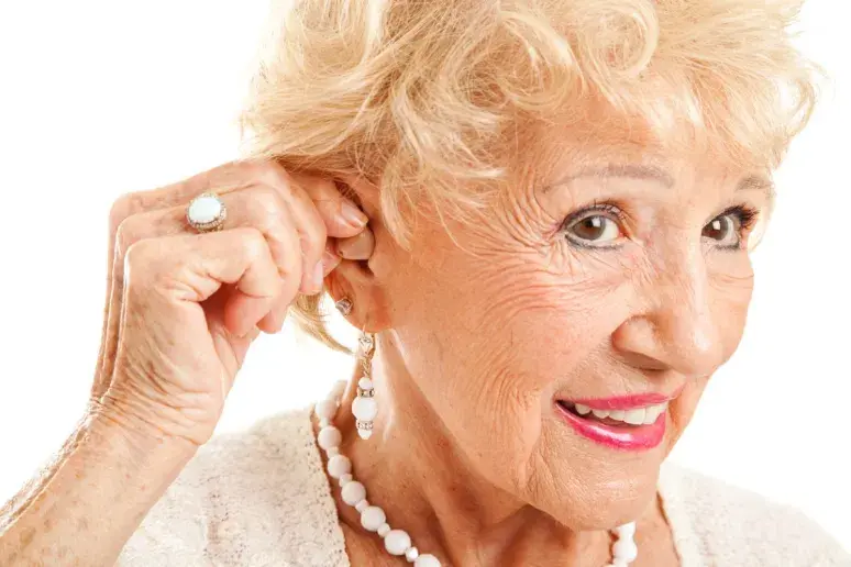 Revolutionary hearing aid cuts out background noise