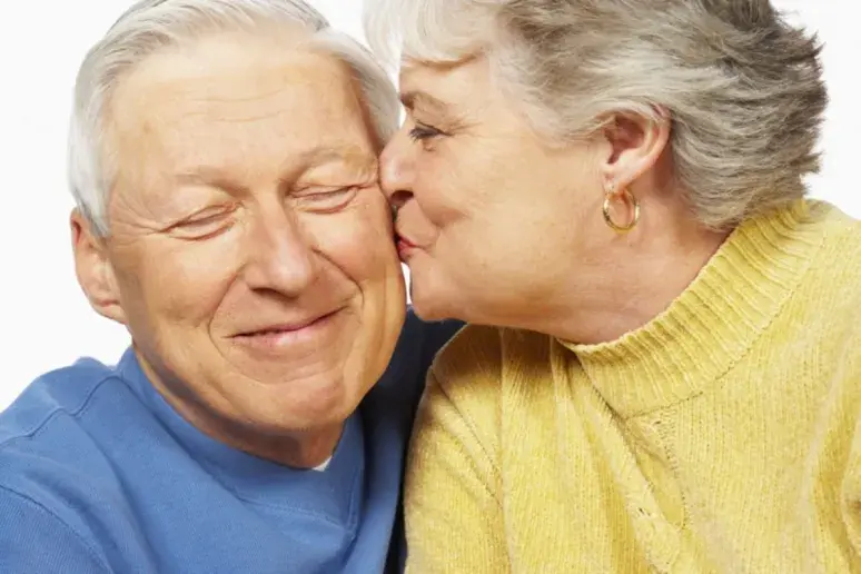 Happy spouses could improve partner's health