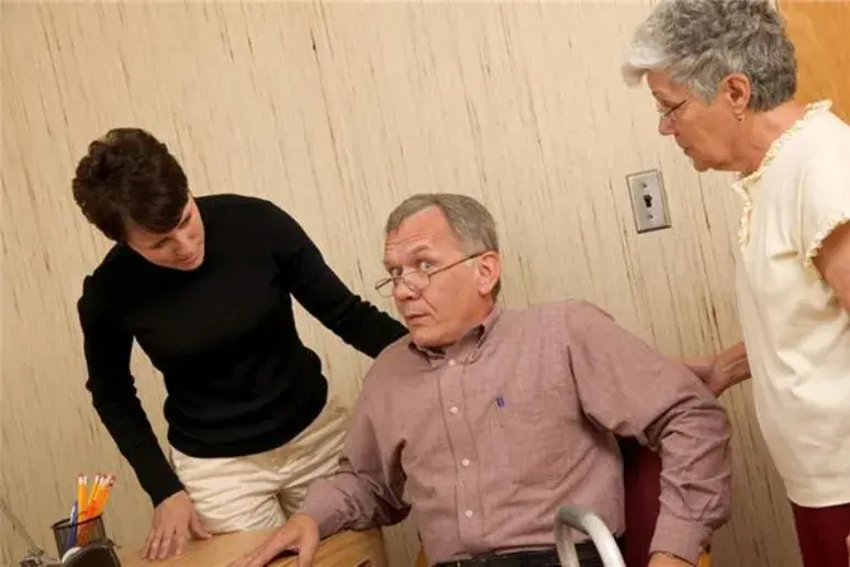 Quarter of a million dementia patients 'let down by home care'