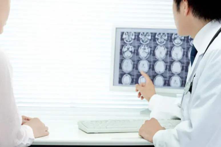 Brain inflammation increases Alzheimer's risk