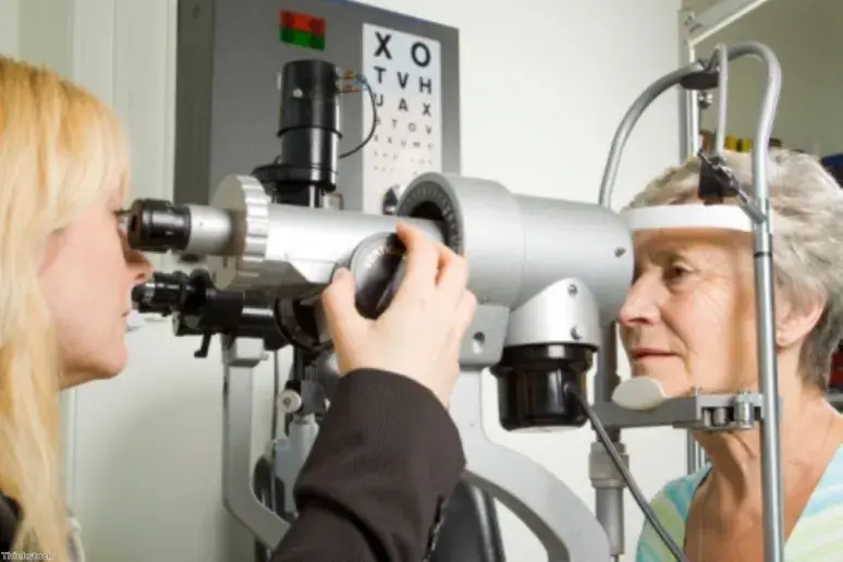 Parkinson's 'affects patients' eyesight'