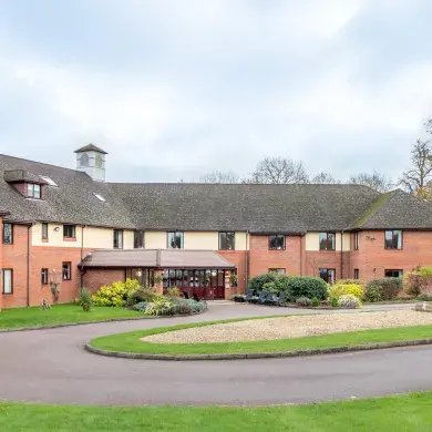 Chalfont Lodge care home in Buckinghamshire